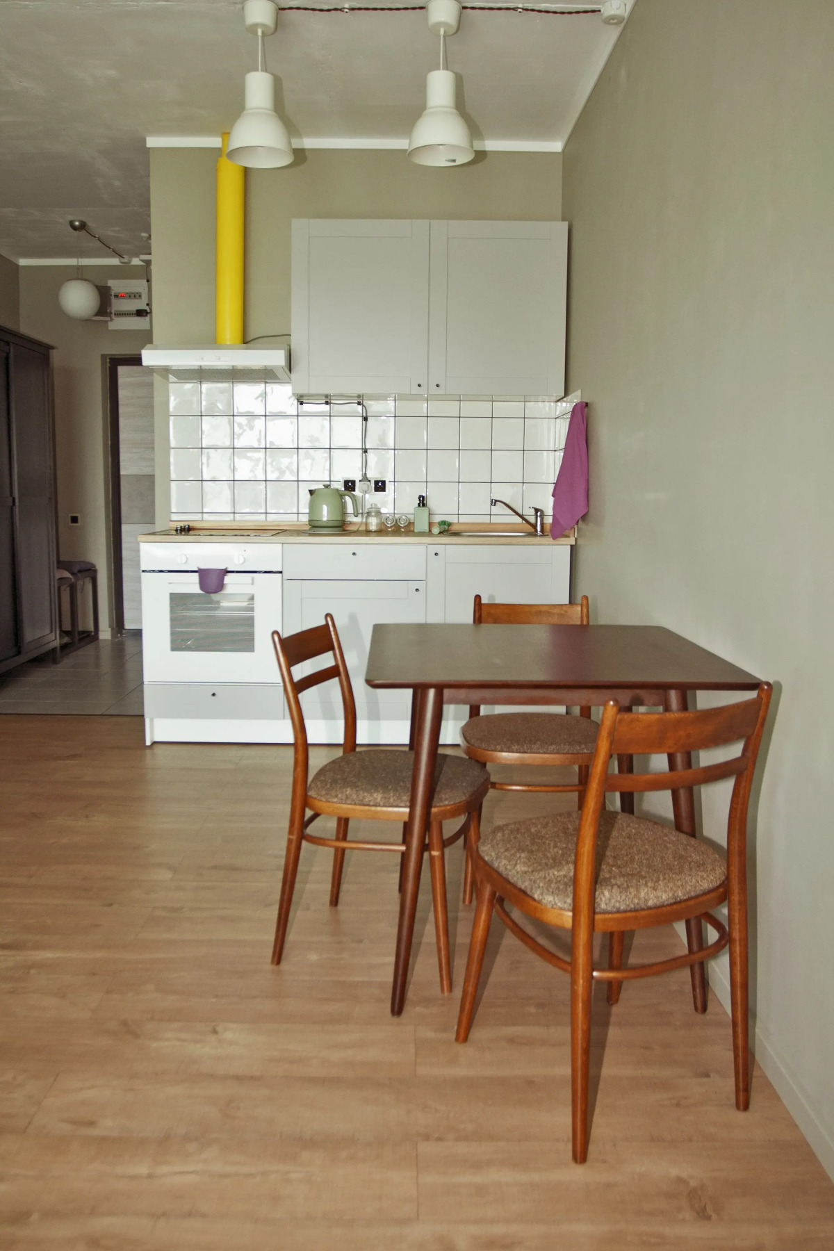 Апартаменты Mid century Studio