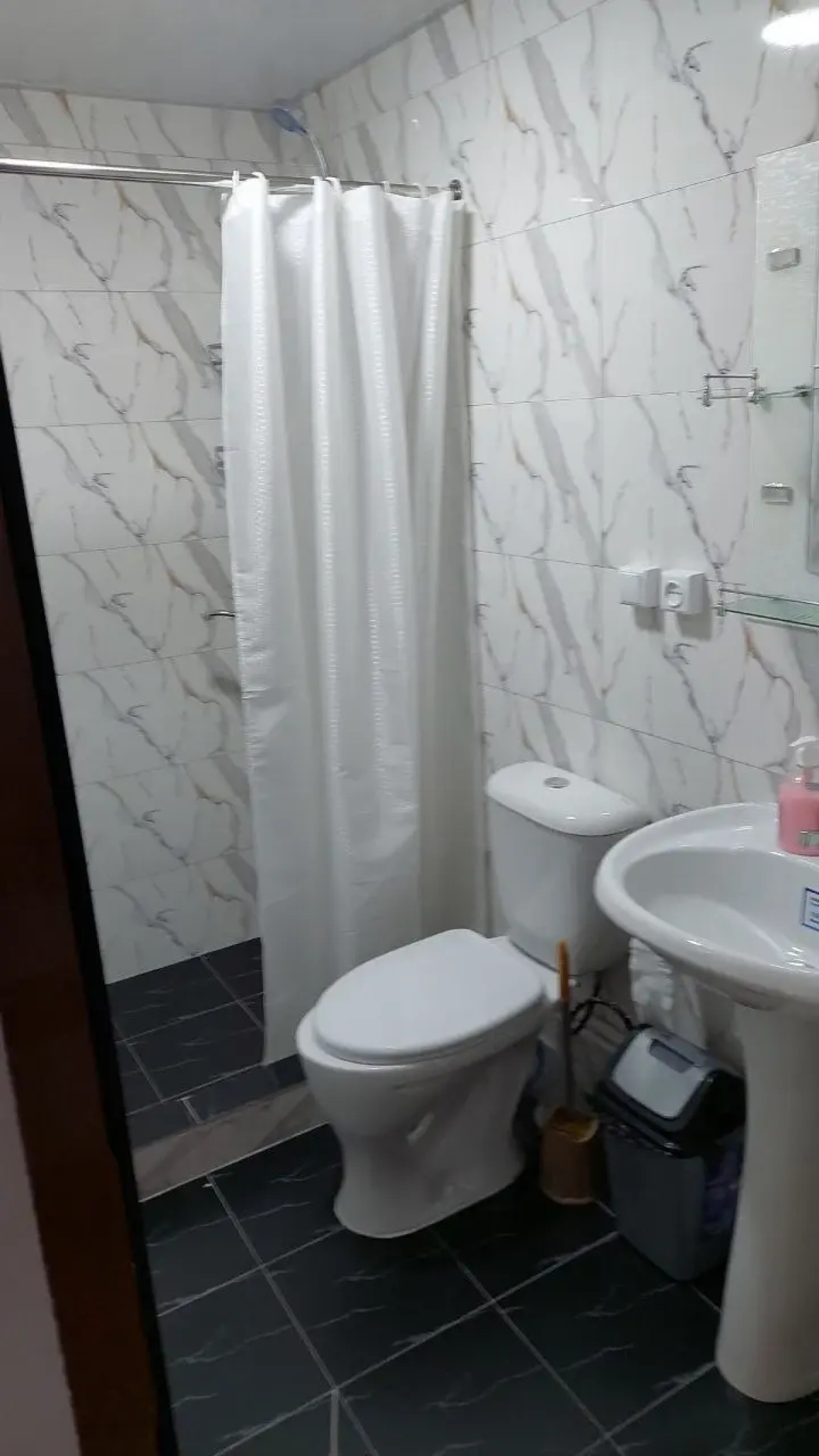 REGISTAN CENTER Guest house