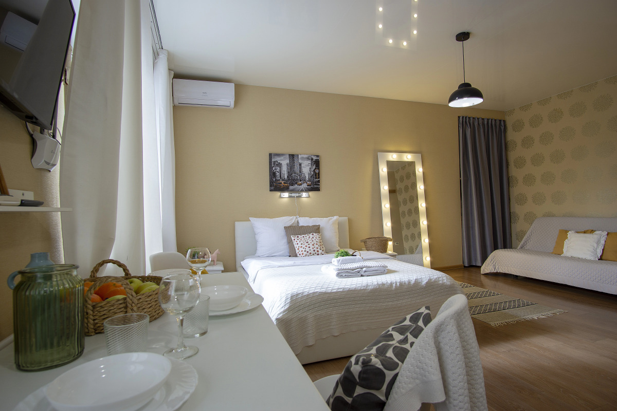 Апартаменты GoldenRing Snow White Studio