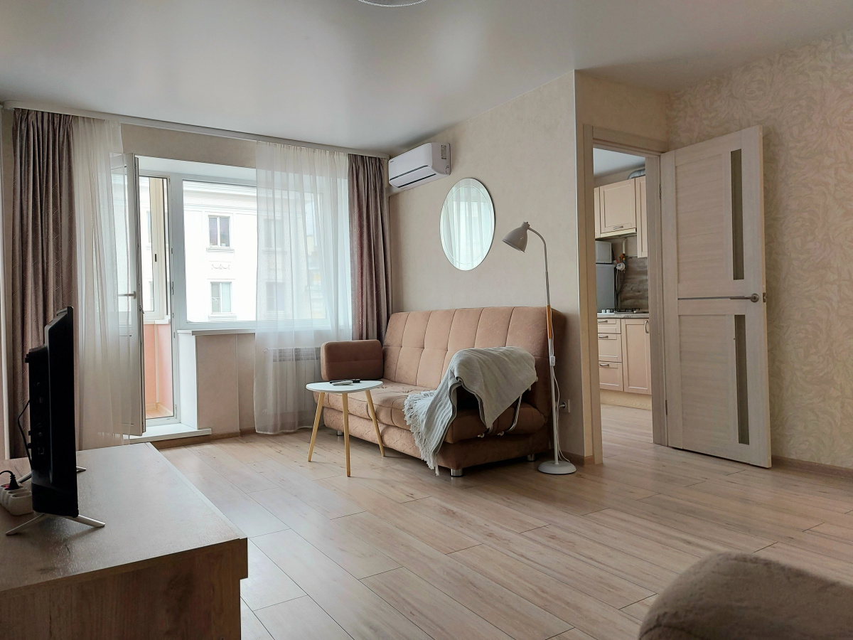 Квартира Волжский берег на Трехсвятской, 28