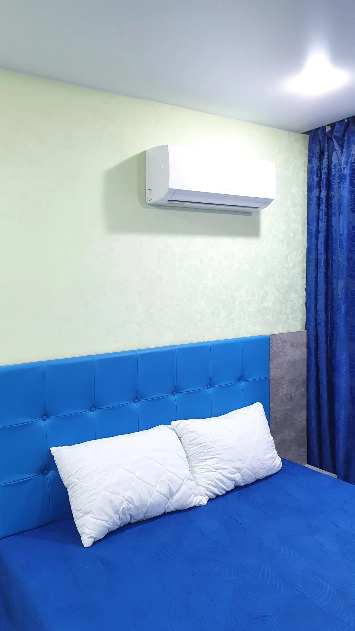 Квартира-студия новая в самом центре города с дизайнерским ремонтом