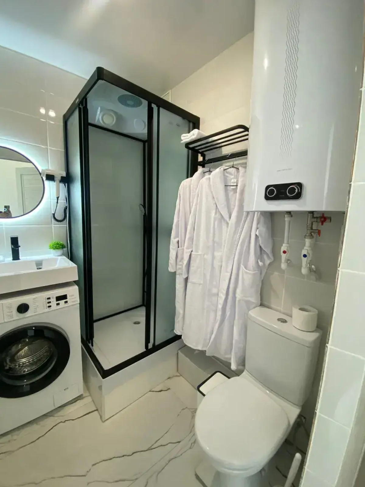 Апартаменты на улице Ванеева 21