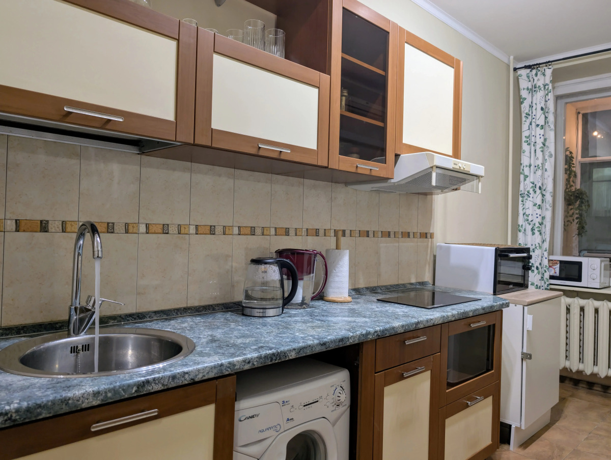 Квартира Свободна Садовая-Триумфальная 12