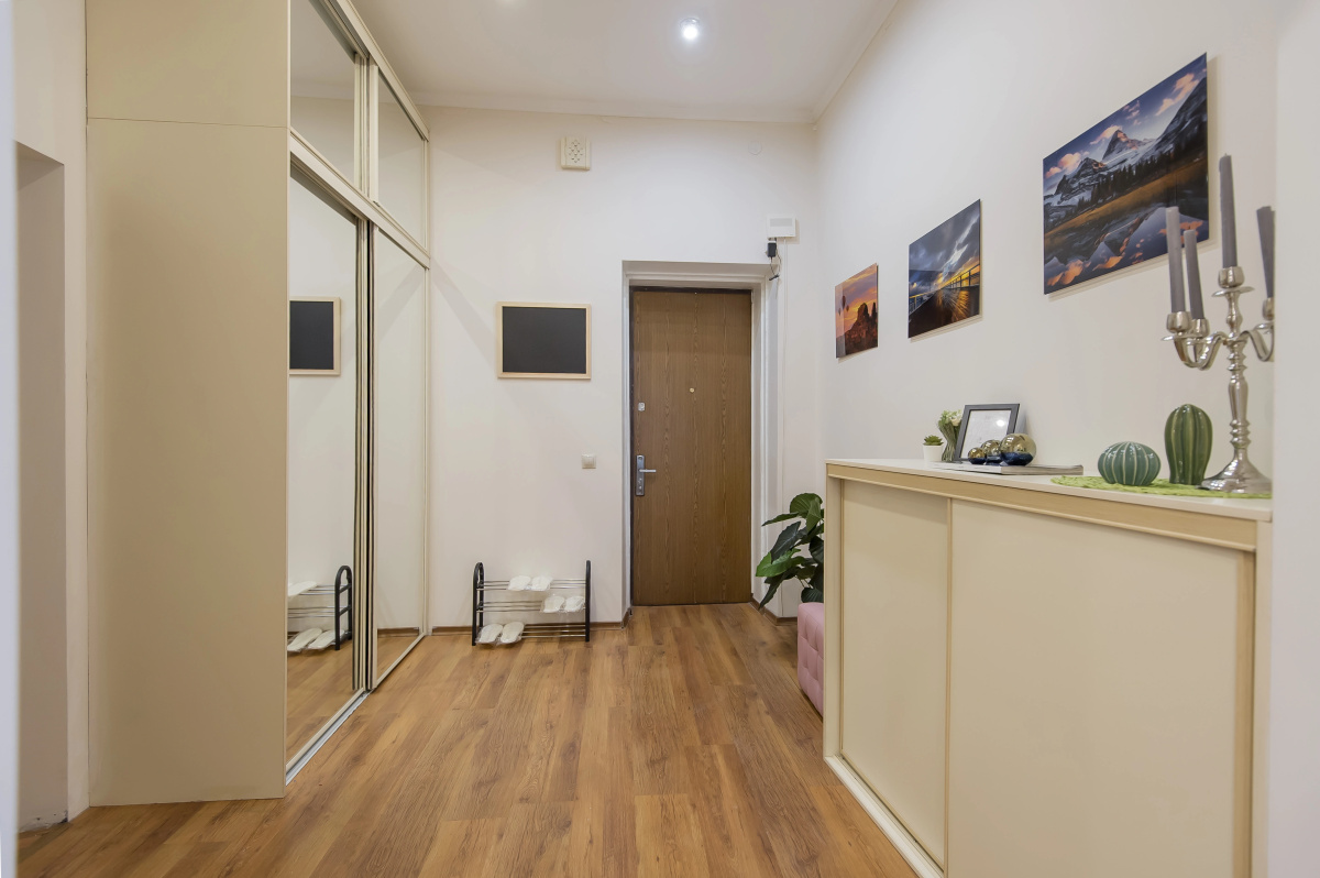 Квартира GM Apartments Стильная Трехкомнатная на Бульварном кольце