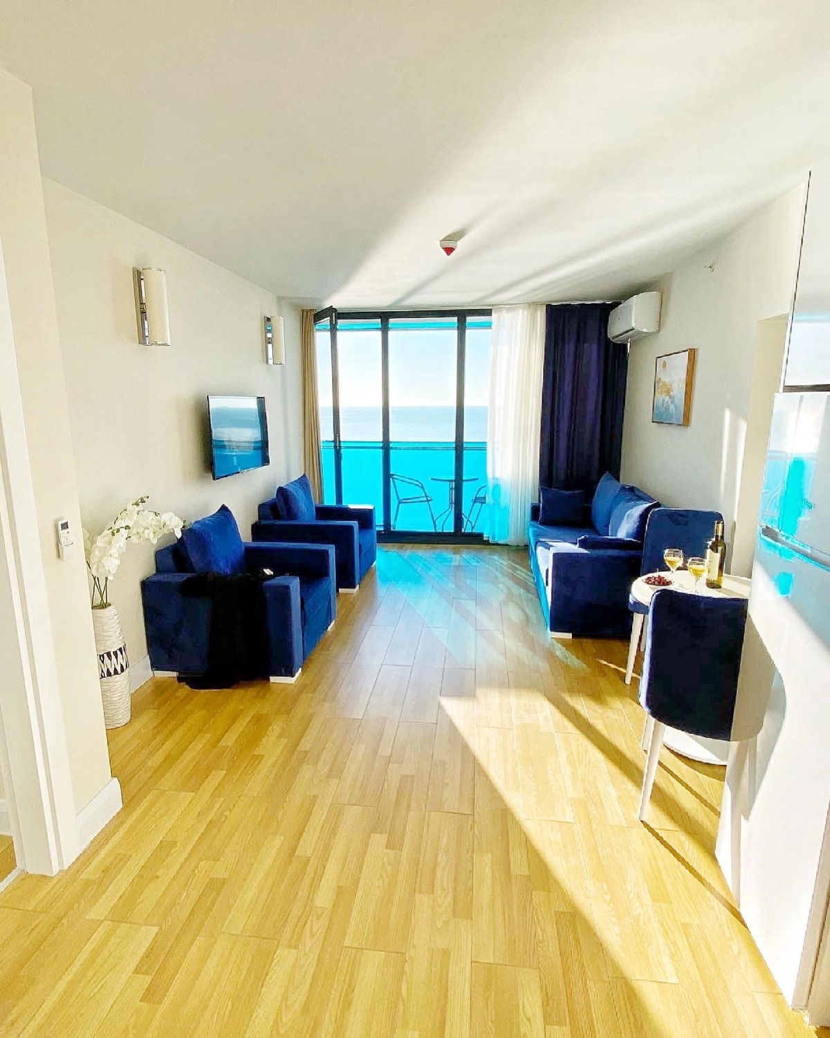 Апарт-отель Central Hotel Orbi City Batumi block ABC