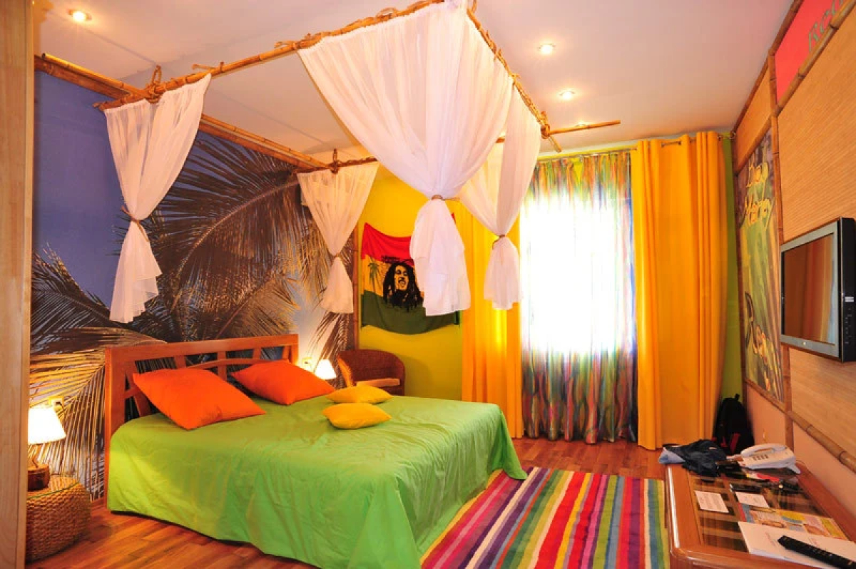 Отель Music Hall