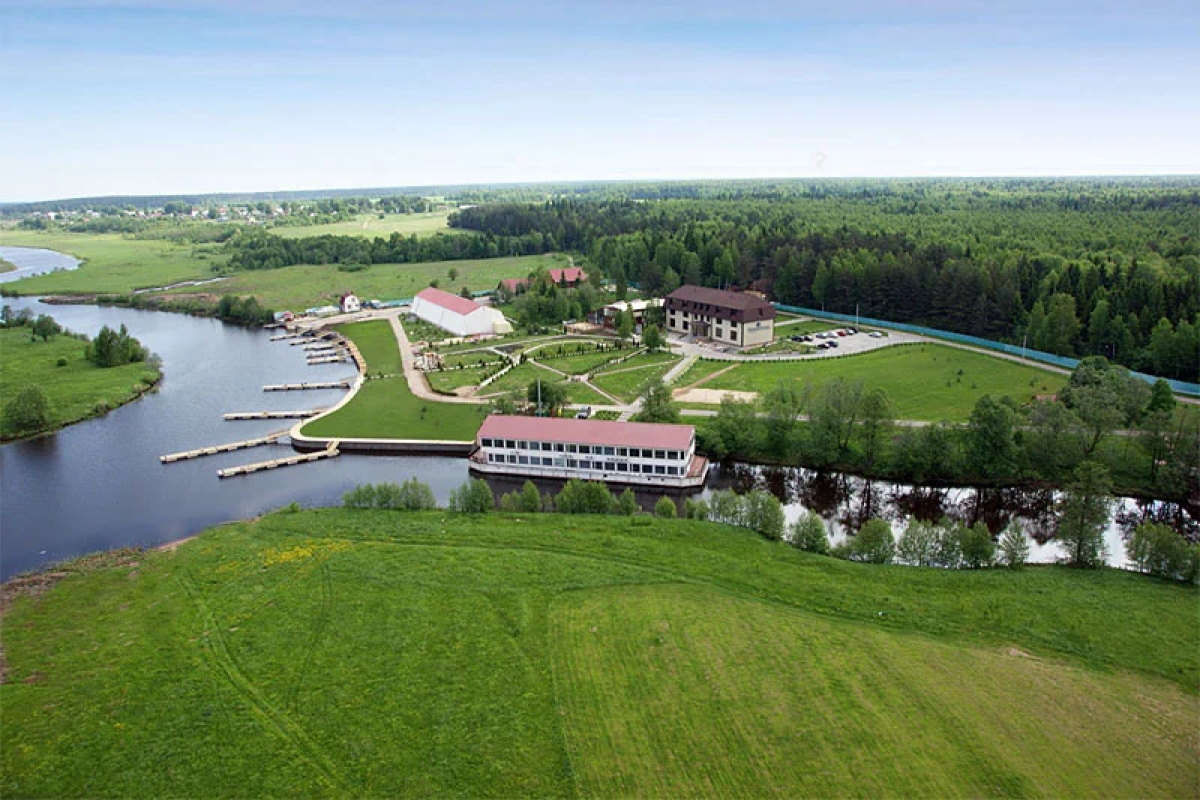 Отель Яхт-клуб Фордевинд ООО Фордевинд