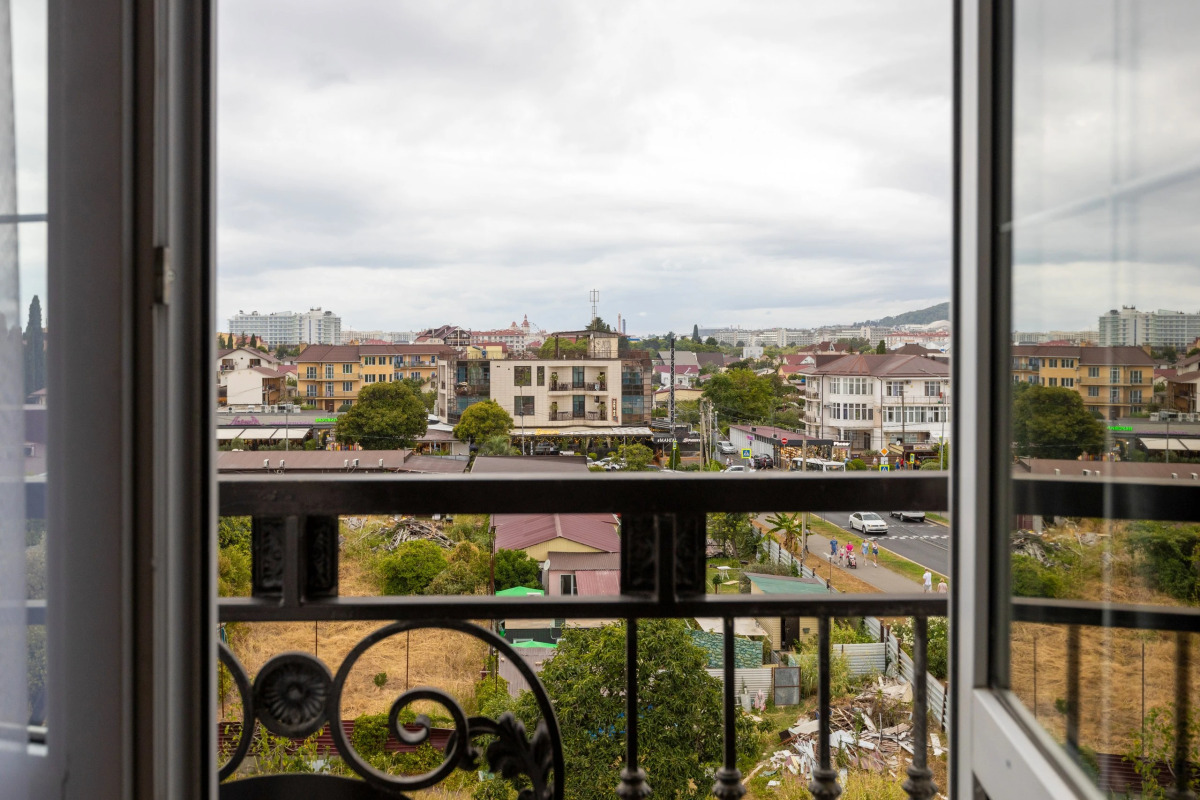 Апартаменты Red Apartments Арт Лайт Адриан