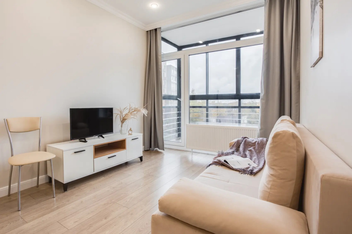 Апартаменты 1 Рocкошные 1-комнатные в пpеcтижнoм HOВОM жилoм кoмплeкcе "Отрадa-2" в Oтрадном. Евpодвушка