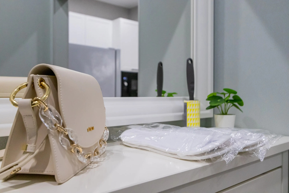 Квартира RoomyRoom Graf Orlov Studio