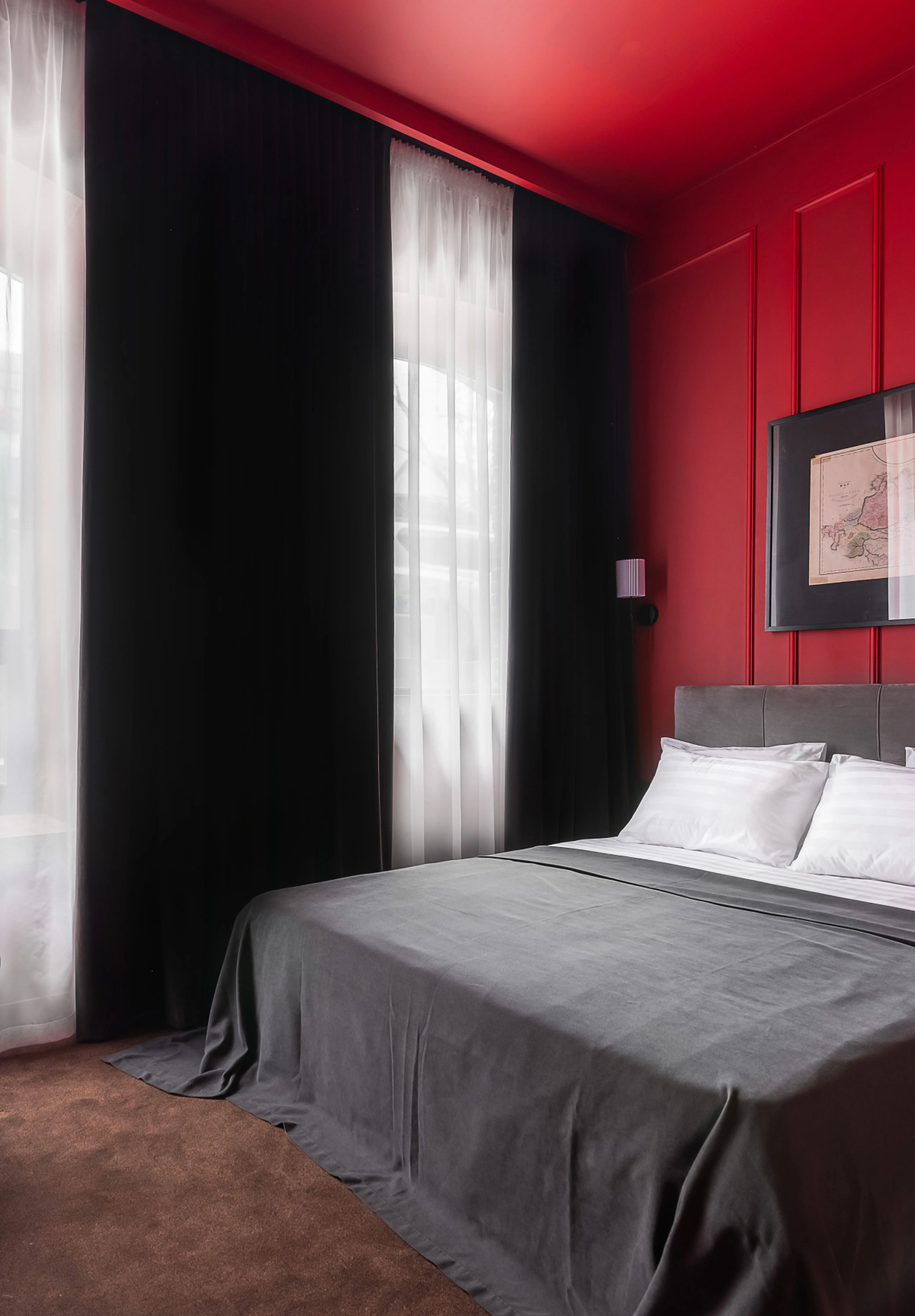 Апартаменты Red room в NikolaevBuilding