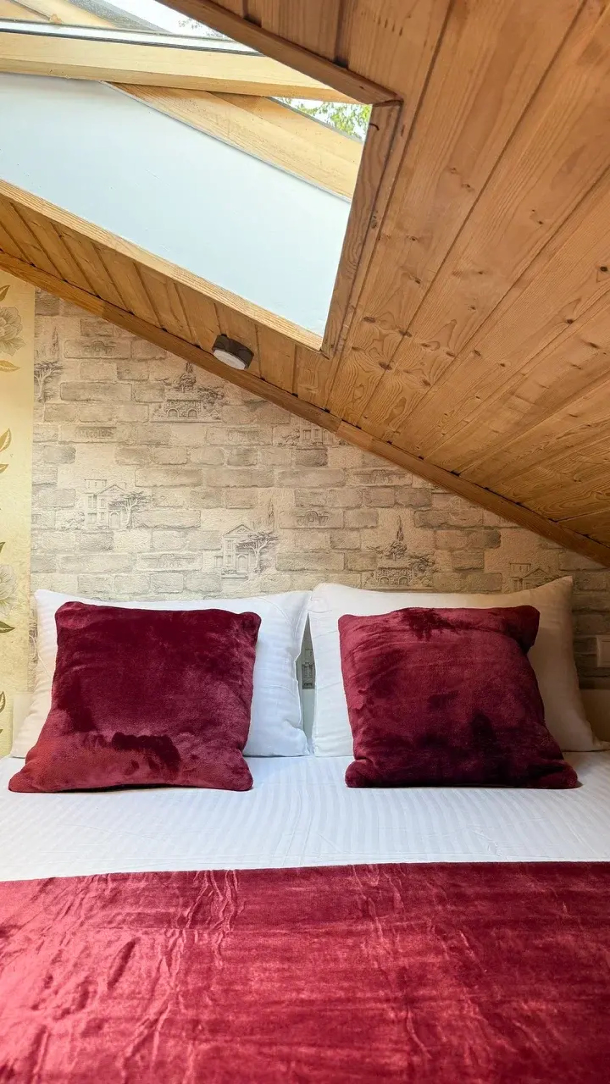 Апартаменты у Метро Варшавская СК16