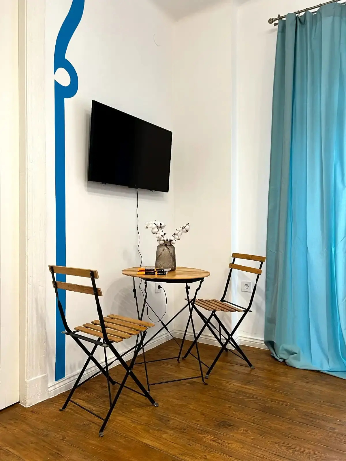 Апартаменты Стильные 2х-комнатные на Театральной с Шикарным Видом