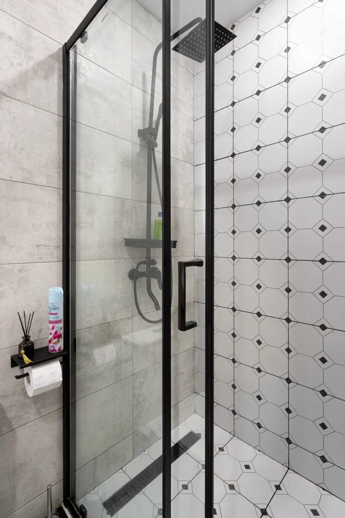 Апартаменты Bestflat 24 в элитном жилом доме на улице Колпакова в ЖК Smile