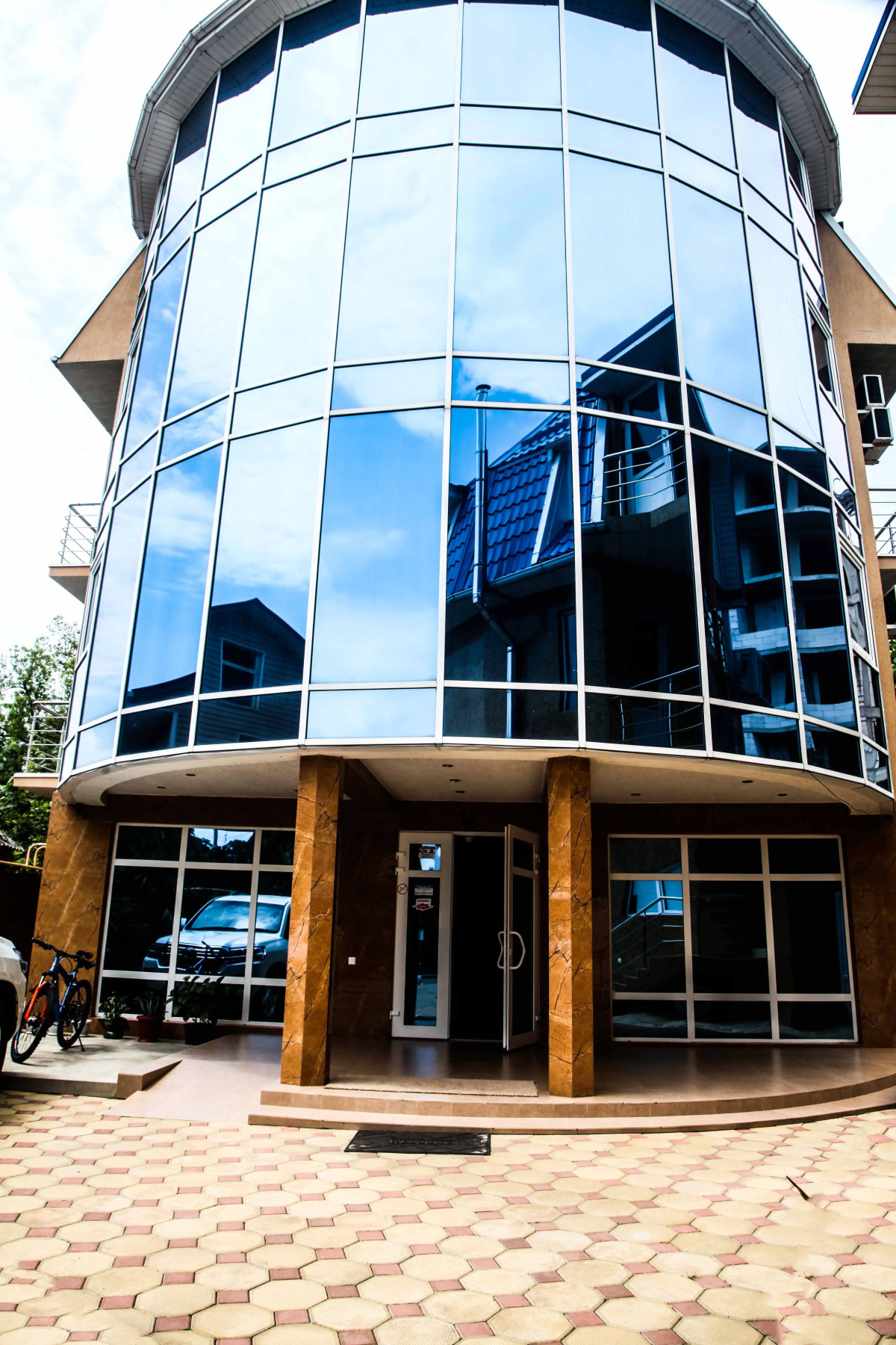 Добрая Мама