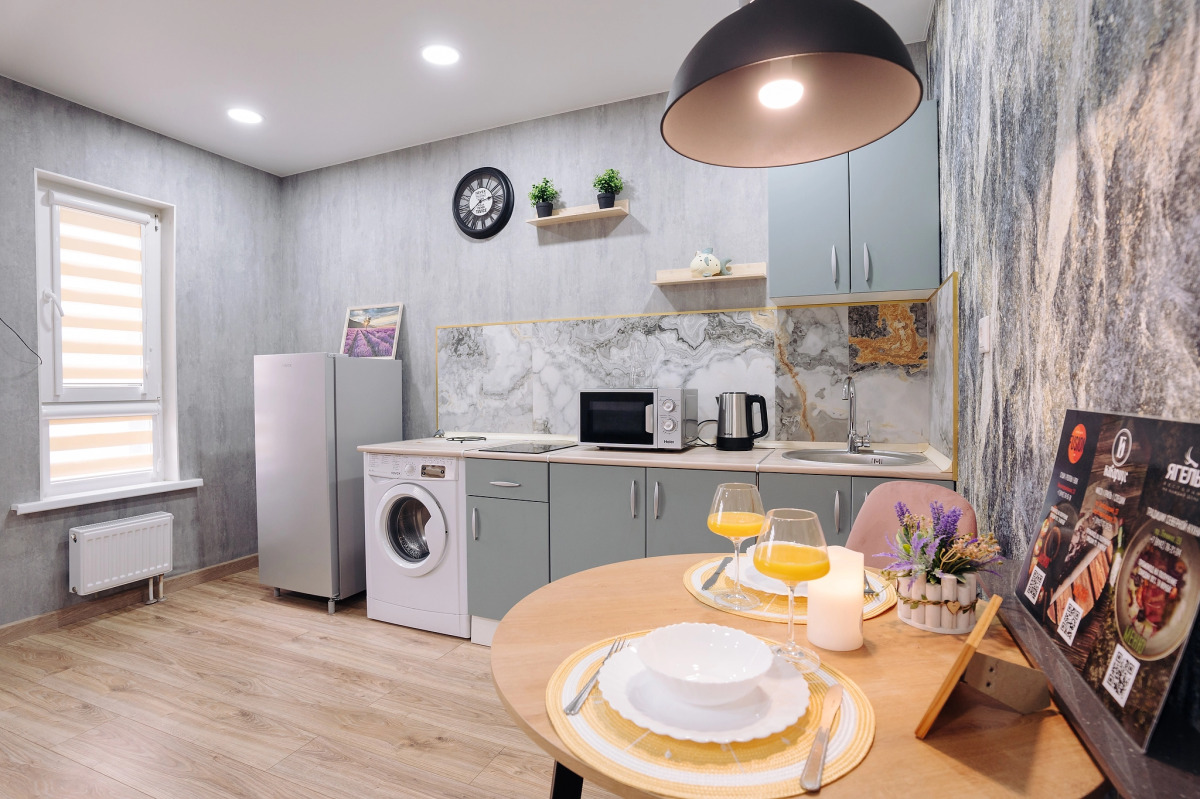 Апартаменты 9 ночей на Гражданской 3