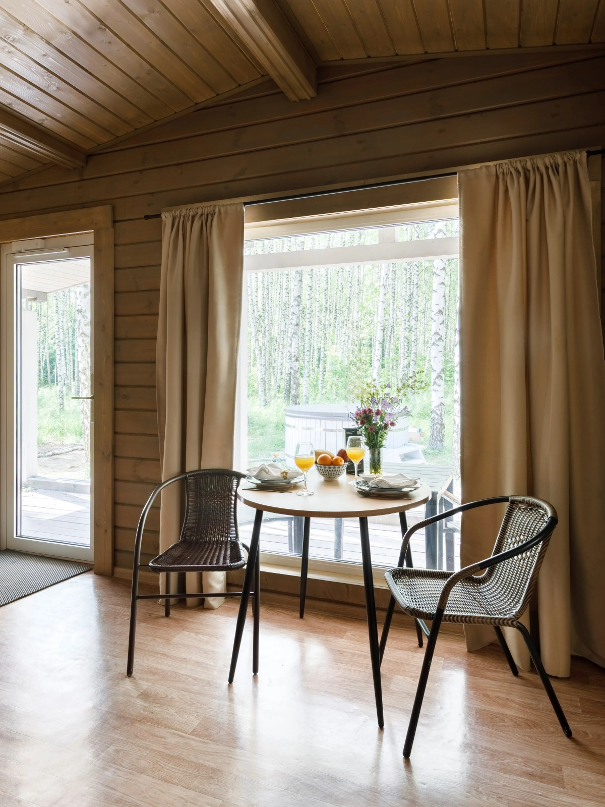 Глэмпинг Norke Есенинская Русь