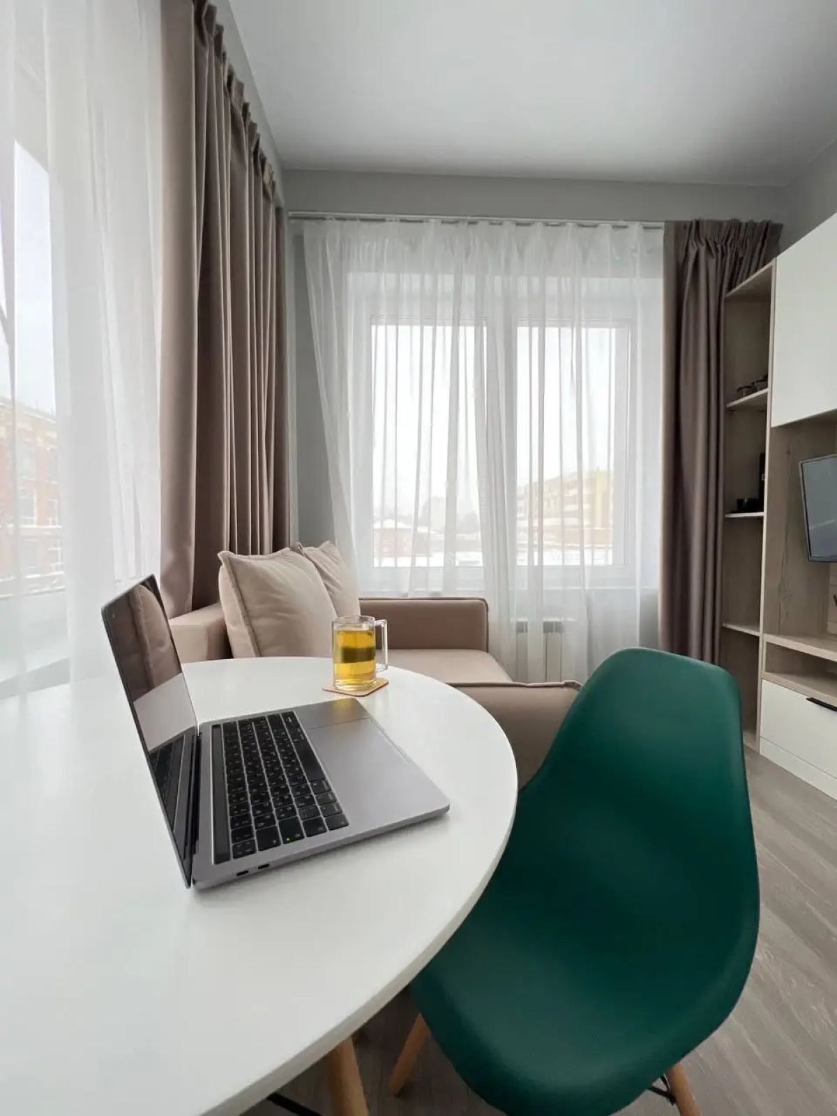 Апартаменты с Видом на Исторический Электрозавод