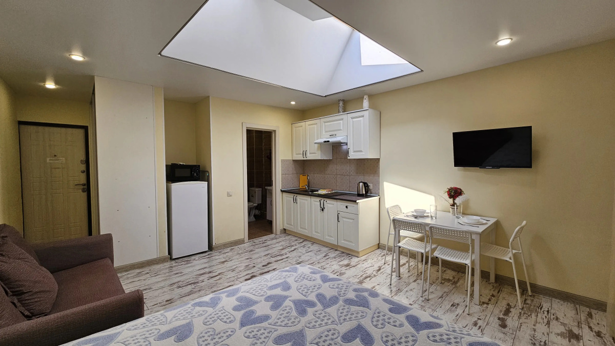 Апартаменты Уютные апартаменты в центре Сочи на Роз 57