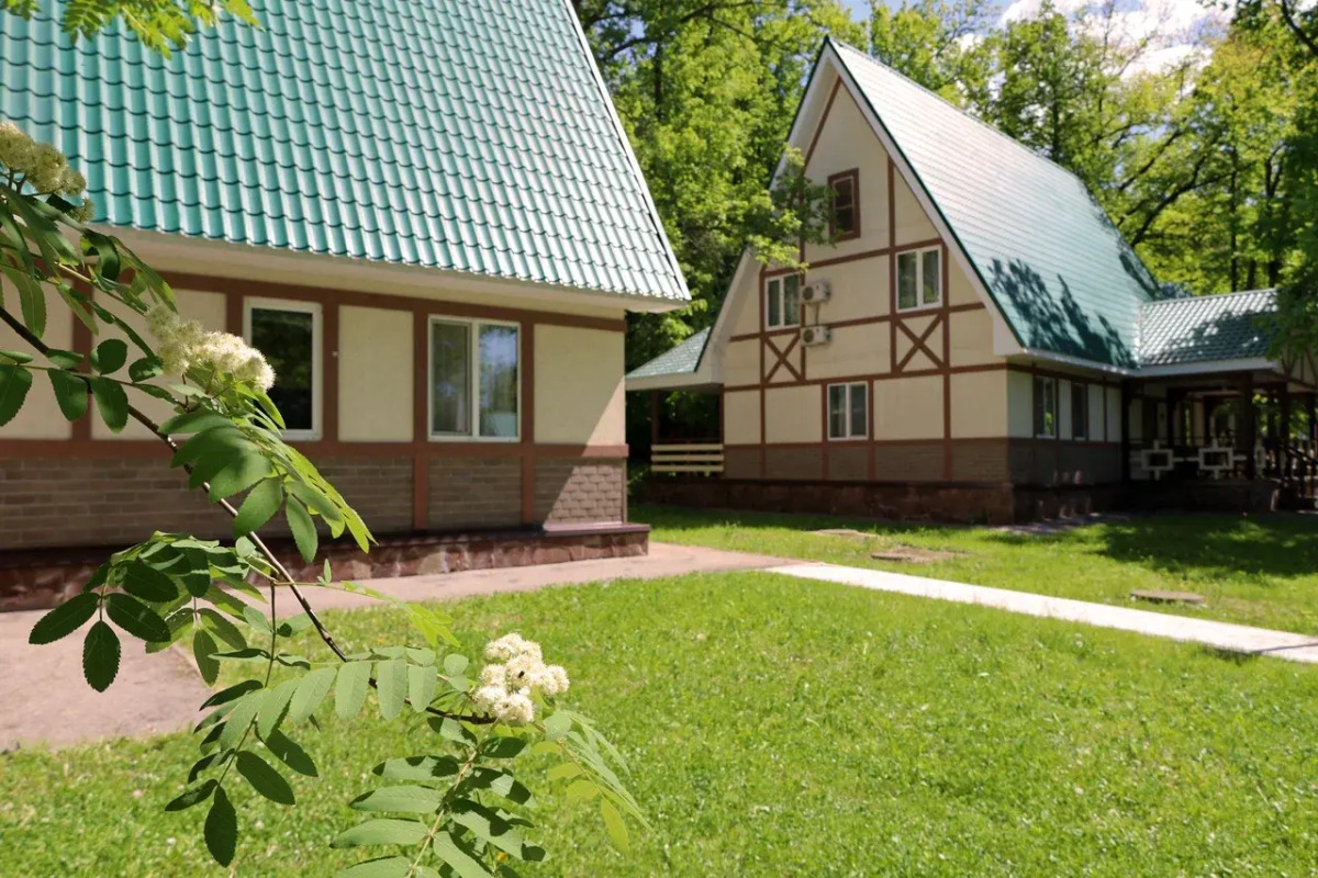 Отель Дубрава