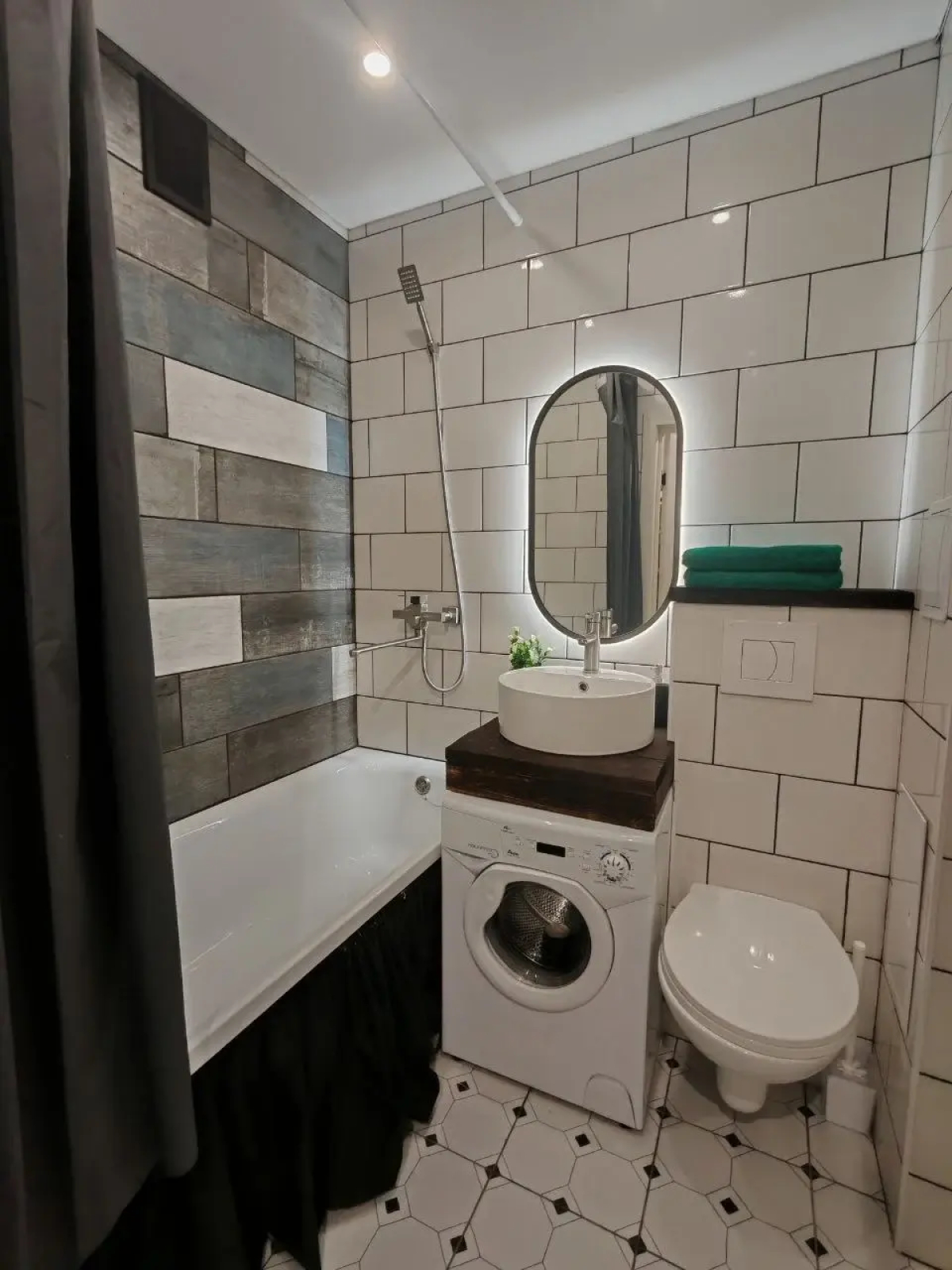 Квартира в Историческом Центре с Дизайнерским Ремонтом