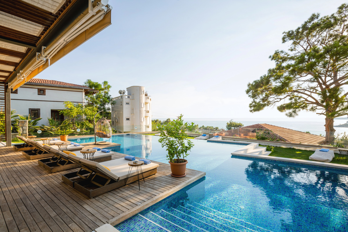 Melanippe Relaxing Hotel - Adults Only