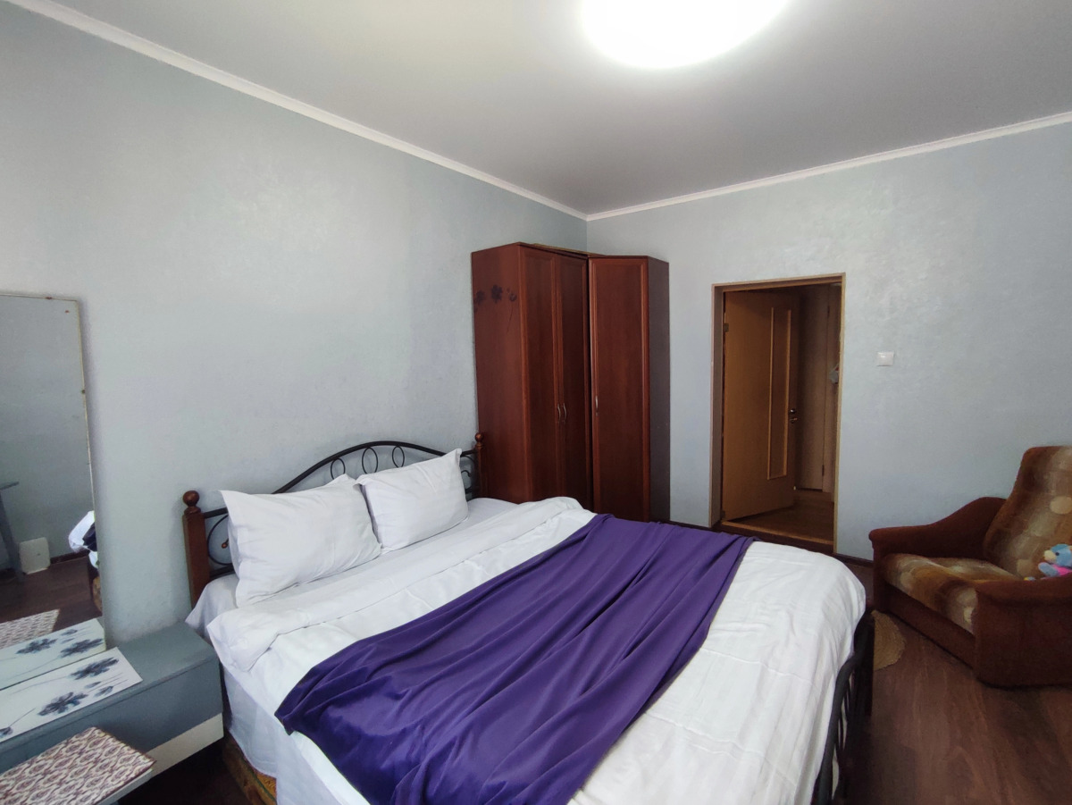 Апартаменты на Александра Невского 82-2