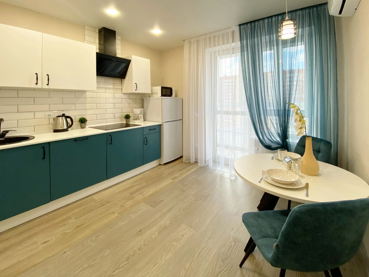 Апартаменты Вишня Апарт Парк Галицкого