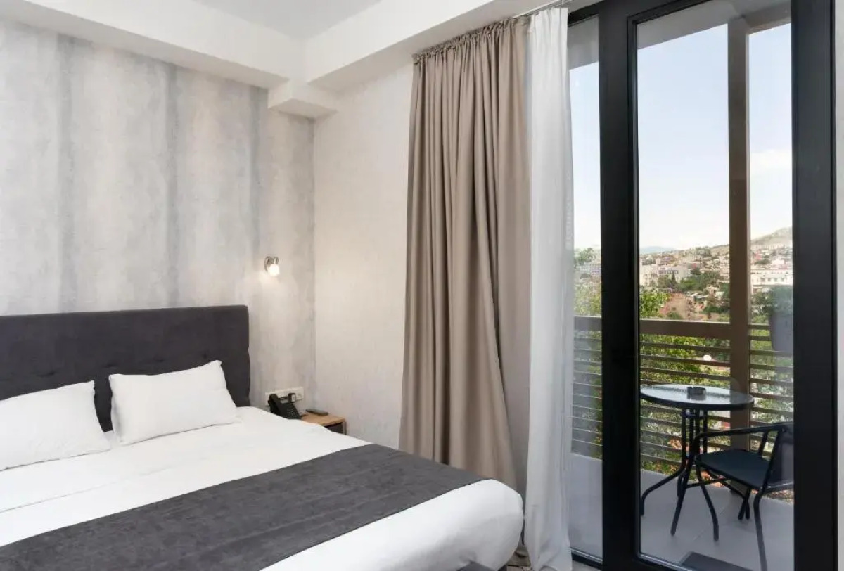 Brooch Boutique Hotel