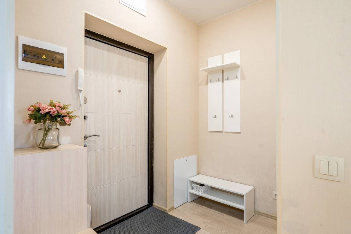 Апартаменты 1+ по Ивана Захарова 9/1