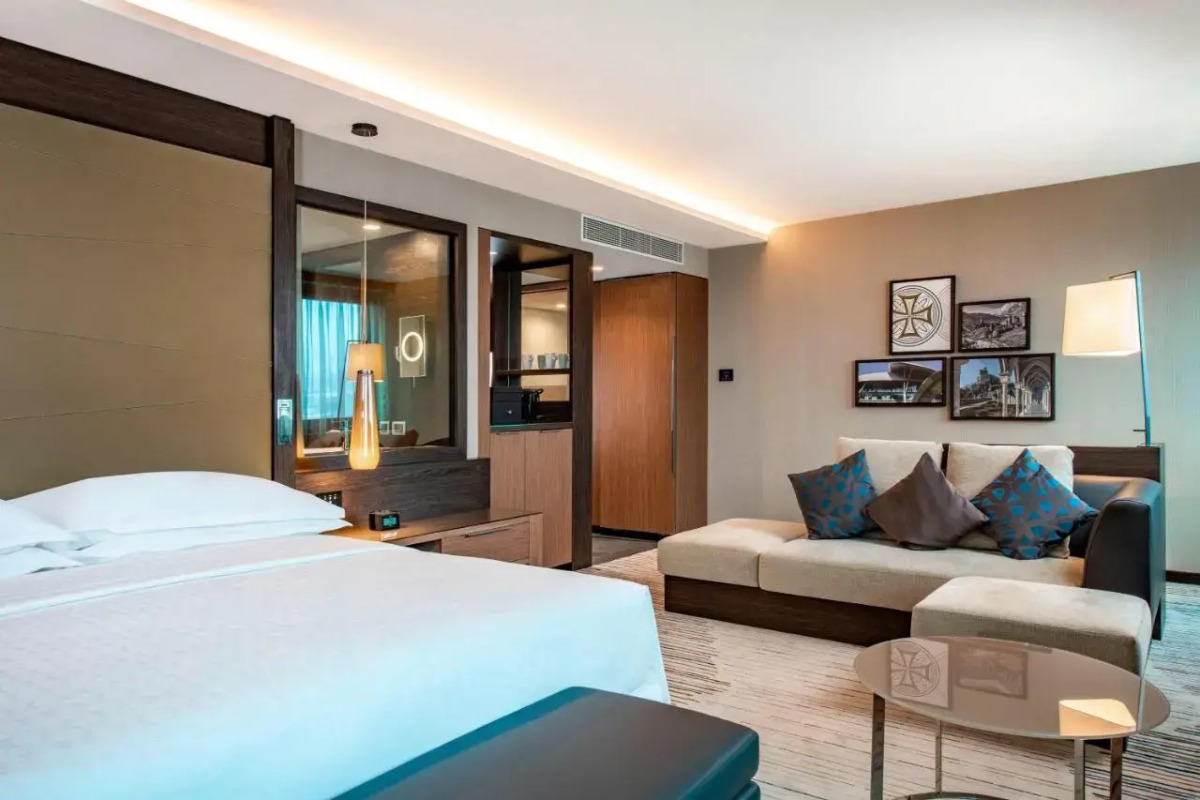 Sheraton Grand Tbilisi Metechi Palace Hotel