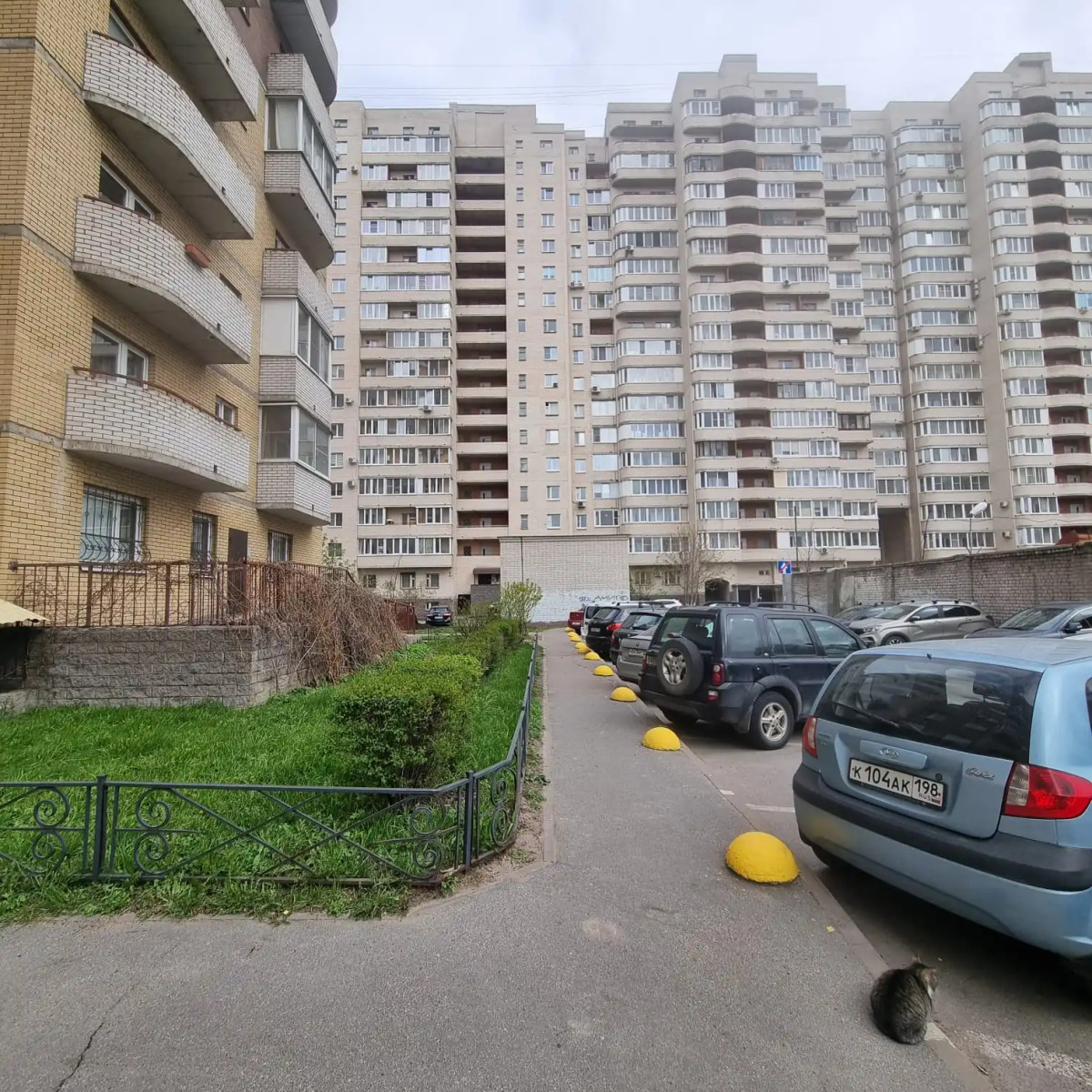 Квартира Уютная студия с евроремонтом у метро