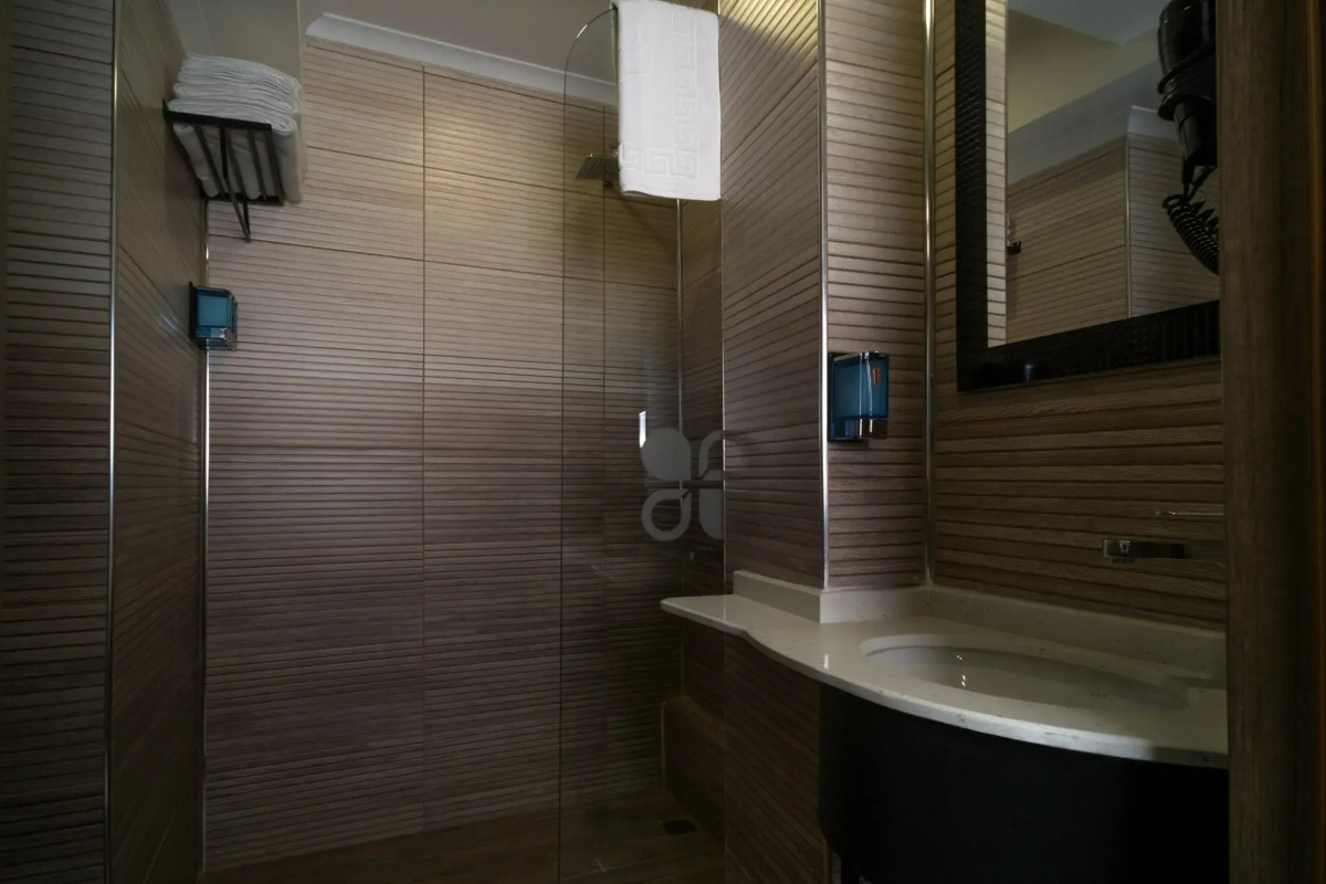 Отель Grand Clover