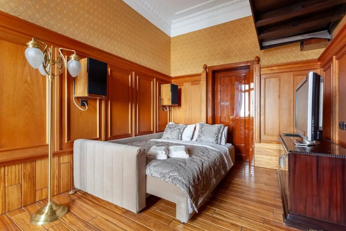 Апартаменты  Роскошные с Балконом и Видом на Кремль