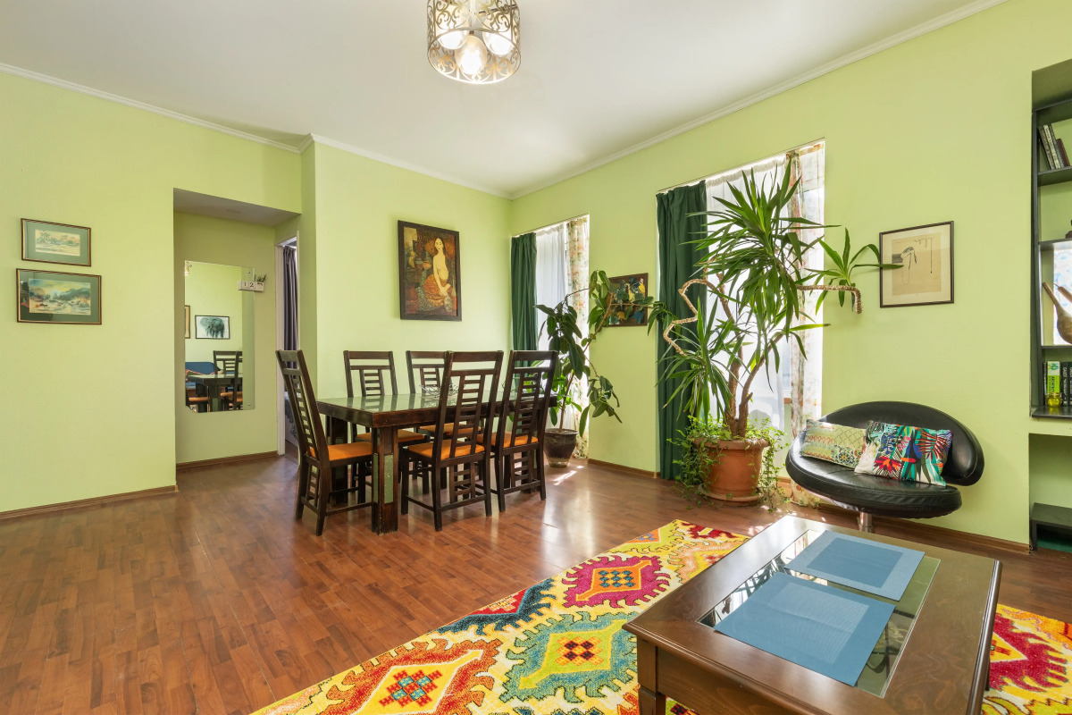 Апартаменты Charming home at Old-town Puri Square