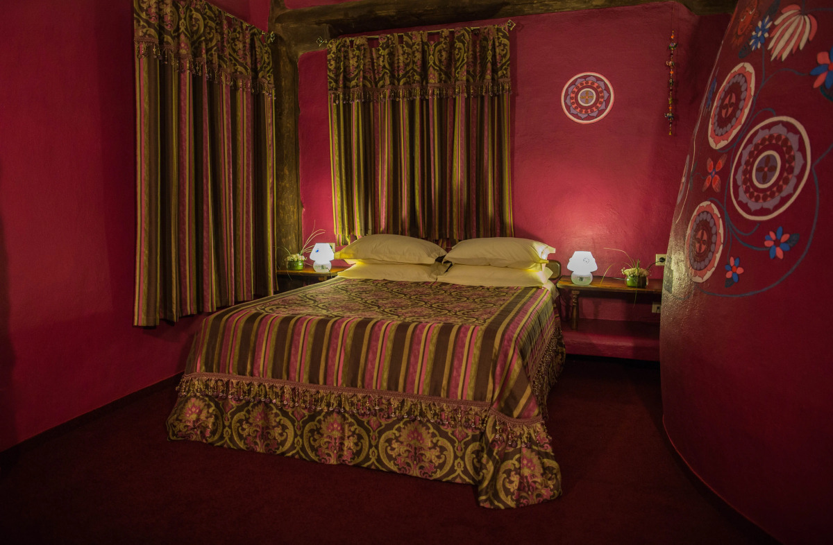 Отель Luxury House