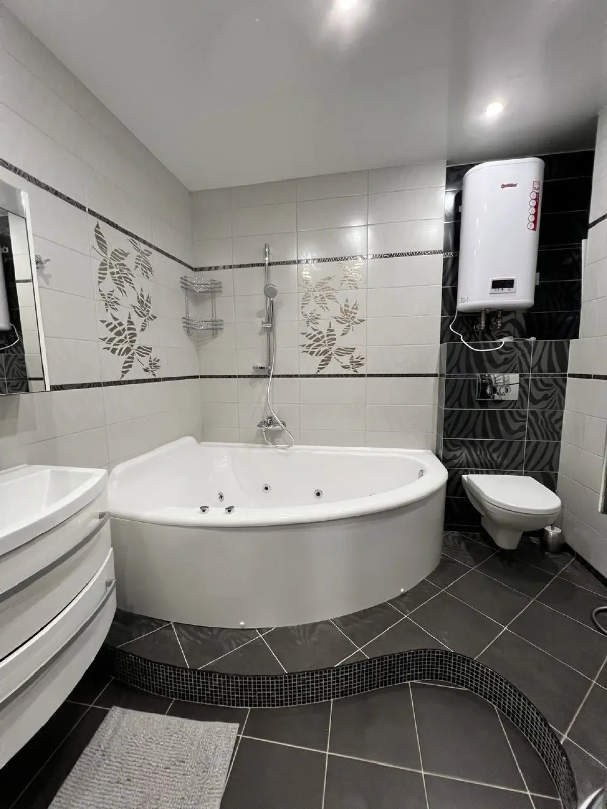 Квартира Джакузи и отдых в центре города