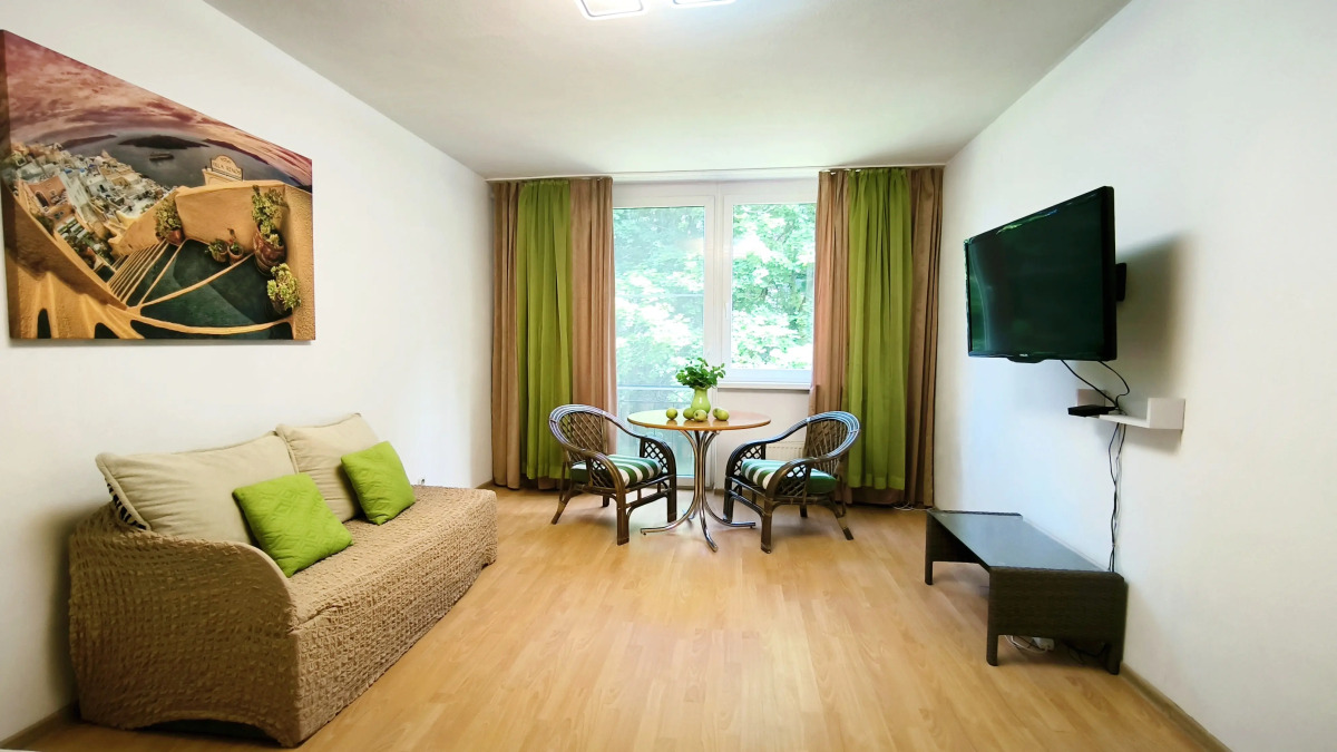 Апартаменты Двухкомнатные Зеленый Двор Беседка Центр