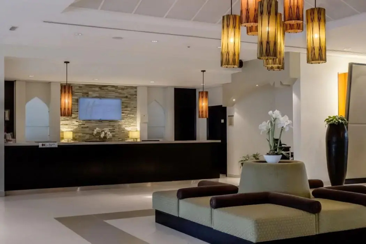 Holiday Inn Express Dubai Internet City an IHG Hotel