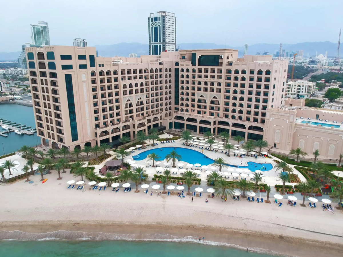 Al Bahar Hotel & Resort