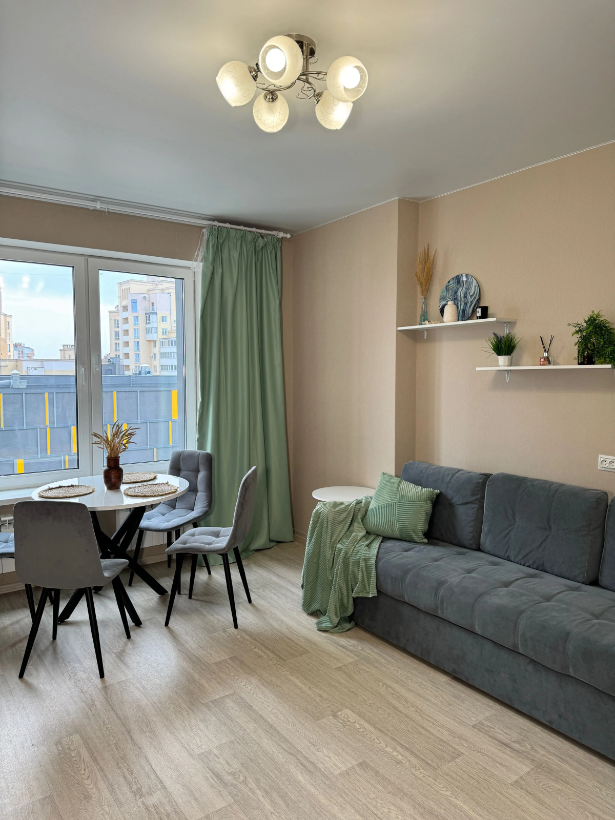 Квартира ЖК Гран при на Ворошилова