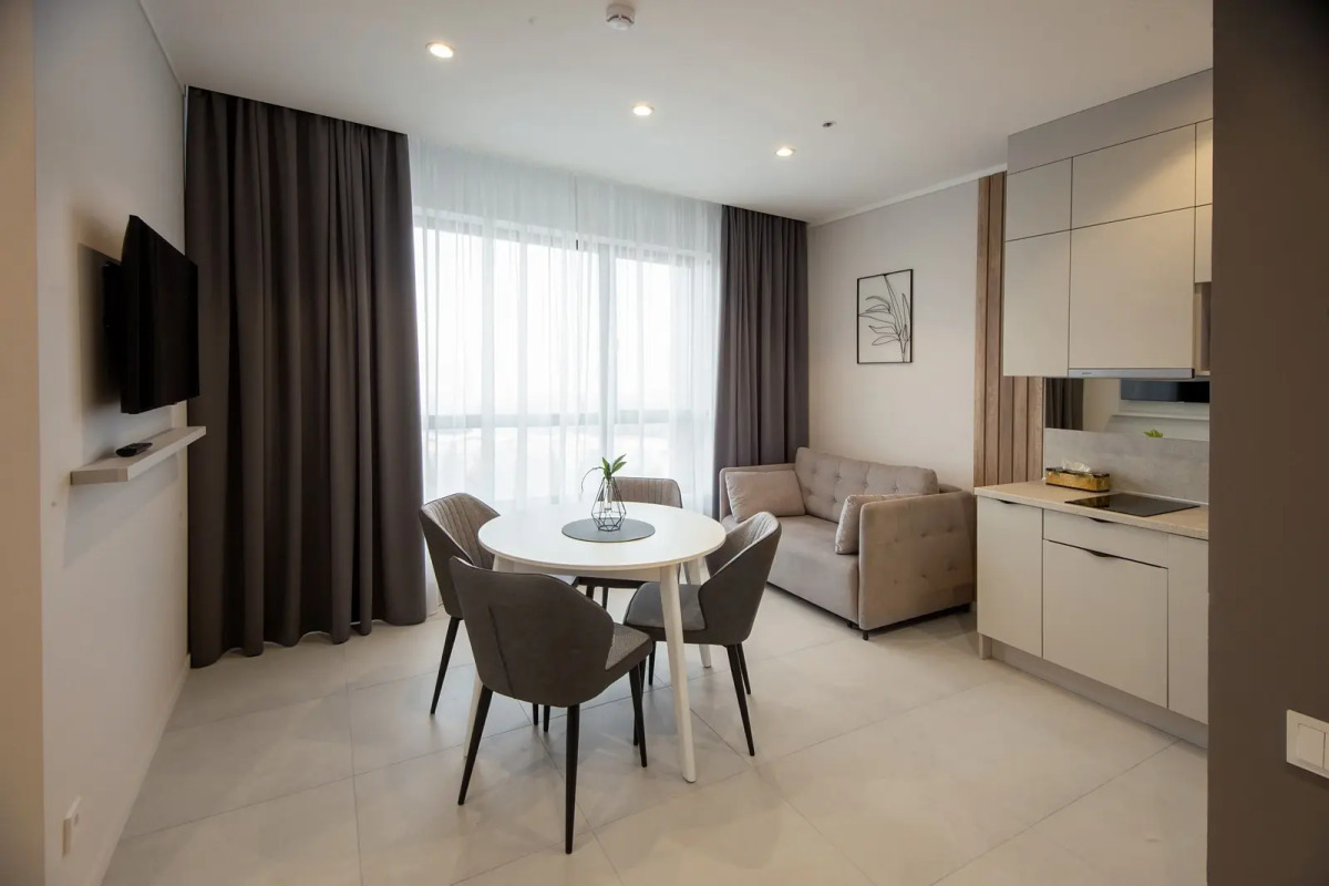 Апартаменты 4Кайф Kristall Apart с видом на море