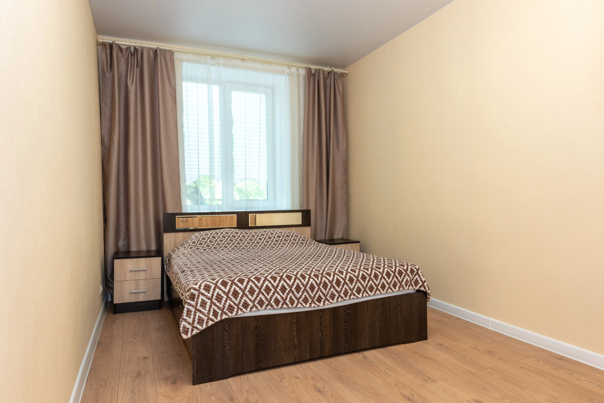 Апартаменты Яр-сутки на Октября 23