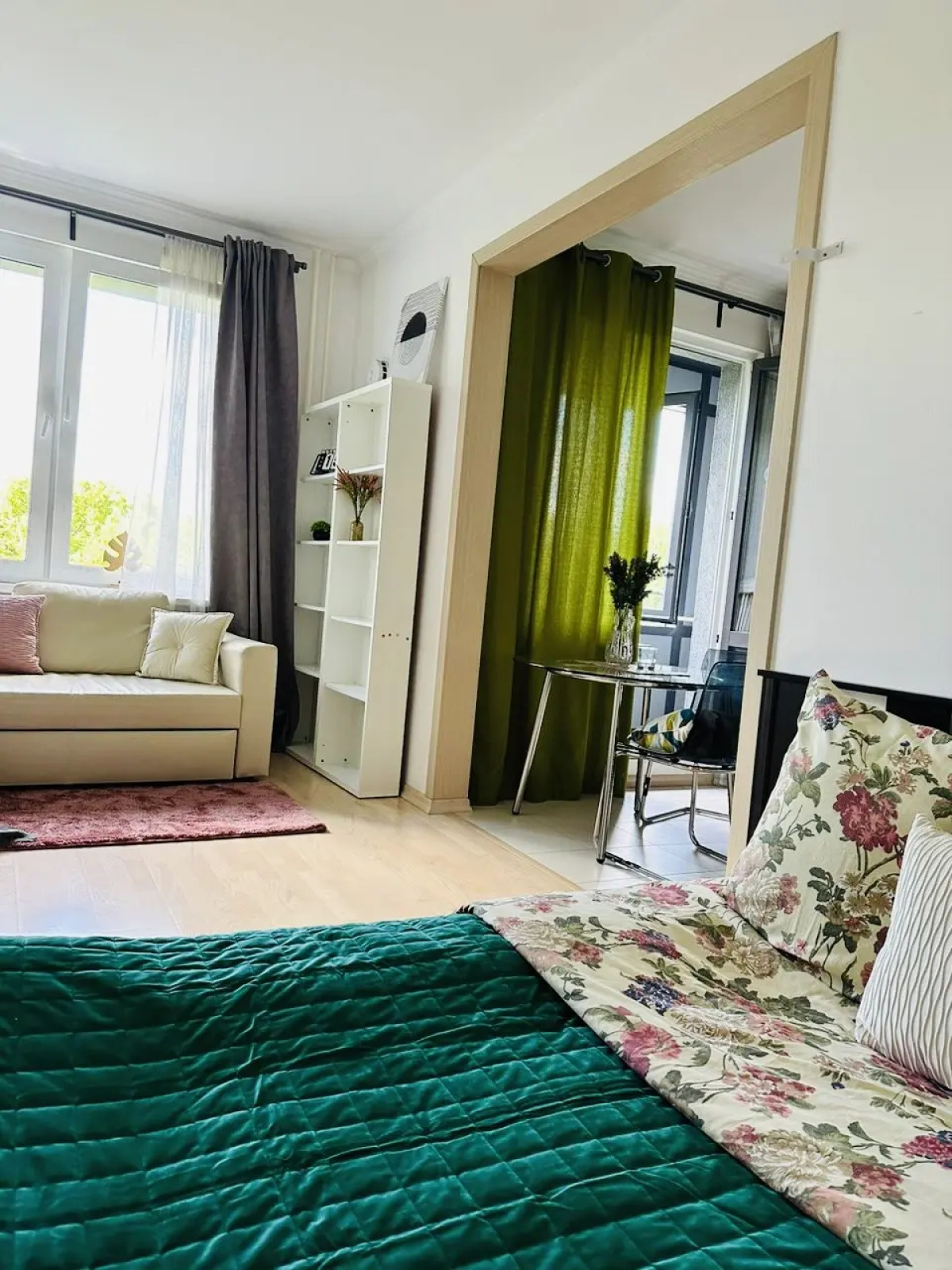 Апартаменты однокомнатные Live Petrogradka