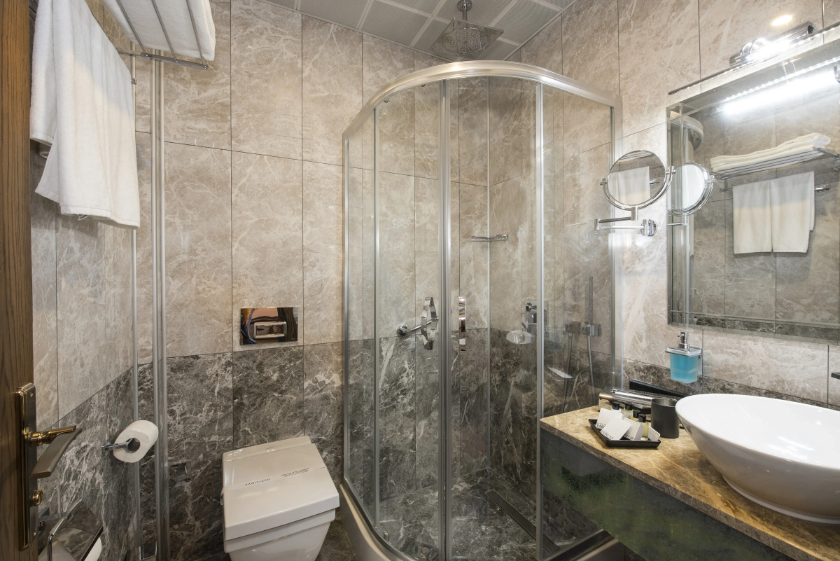 Отель Perapolis