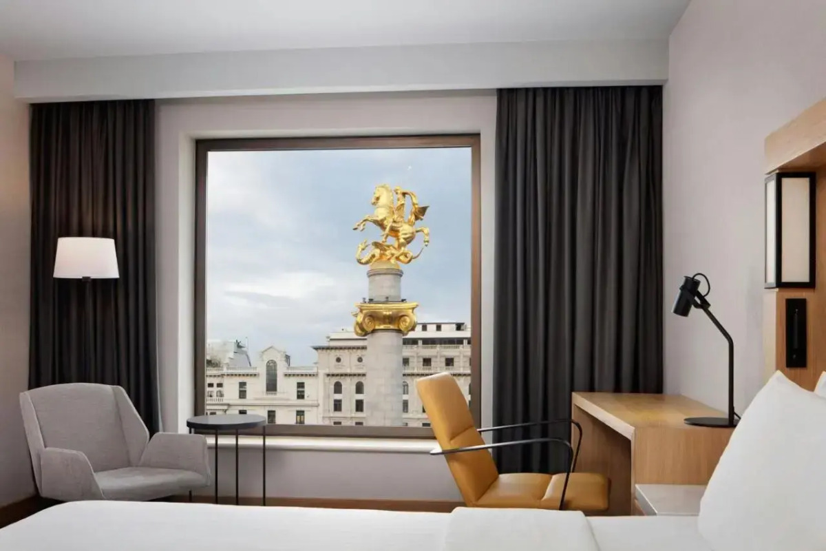 Отель Courtyard by Marriott Tbilisi