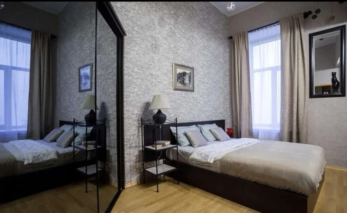 Апартаменты Двухкомнатные рядом с Эрмитажем