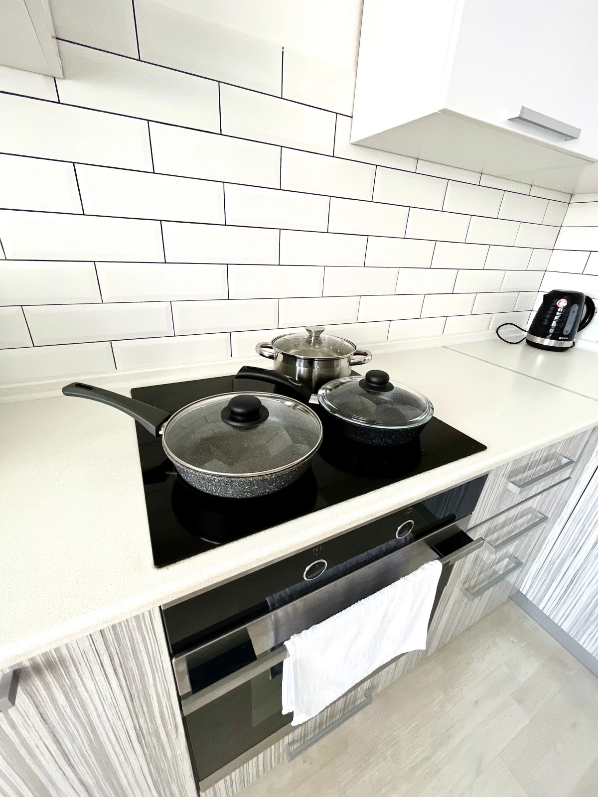 Апартаменты Светлые на Фомушина с Видом на Парк