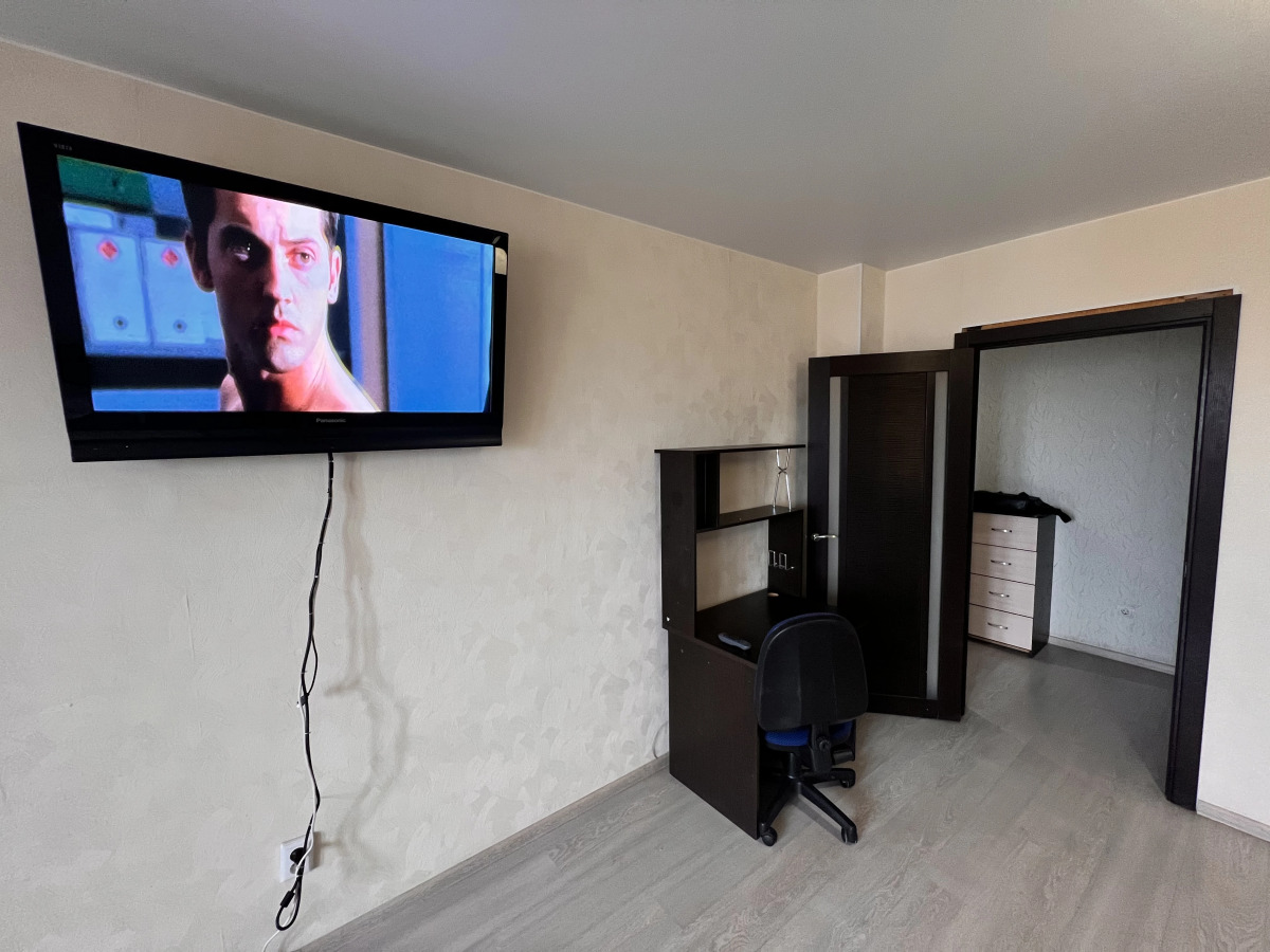 Апартаменты 1кв Южный Порт ТРЦ Фаворит Демьяна Бедного 92