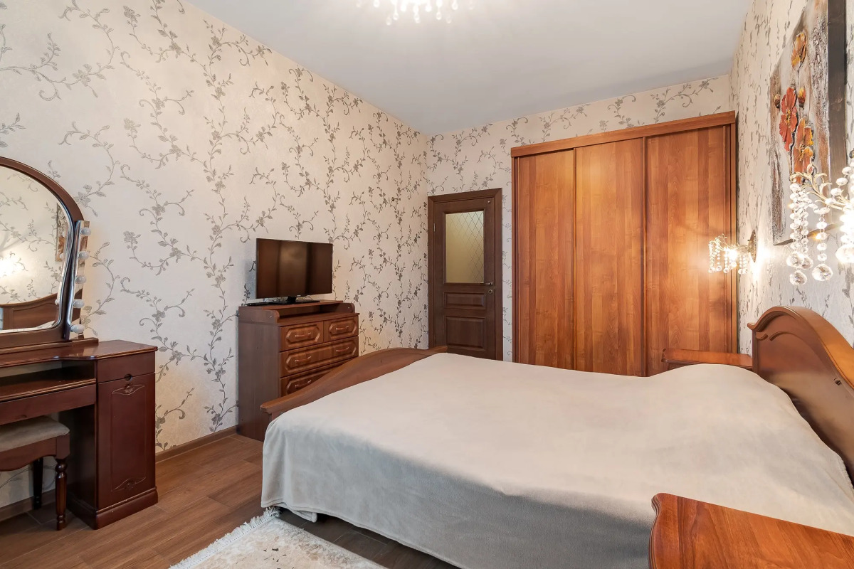 Апартаменты Огромная Уютная Квартира